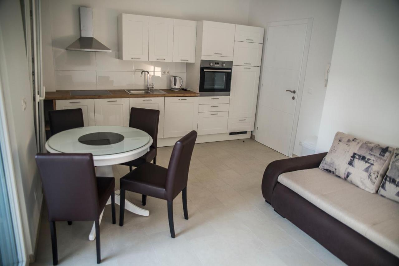 Diamant Apartments Baška Voda Extérieur photo