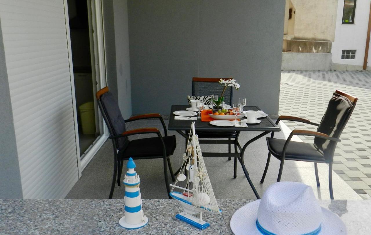 Diamant Apartments Baška Voda Extérieur photo