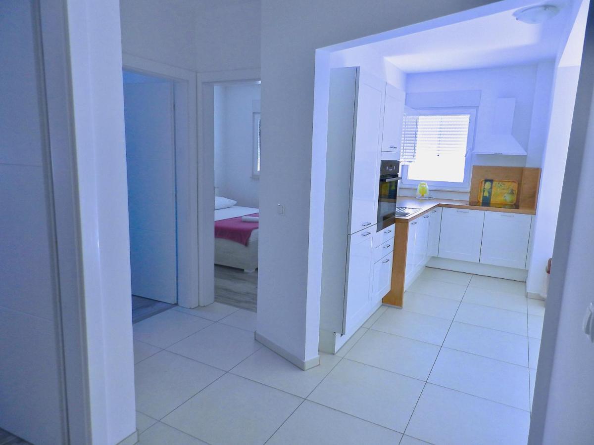Diamant Apartments Baška Voda Extérieur photo