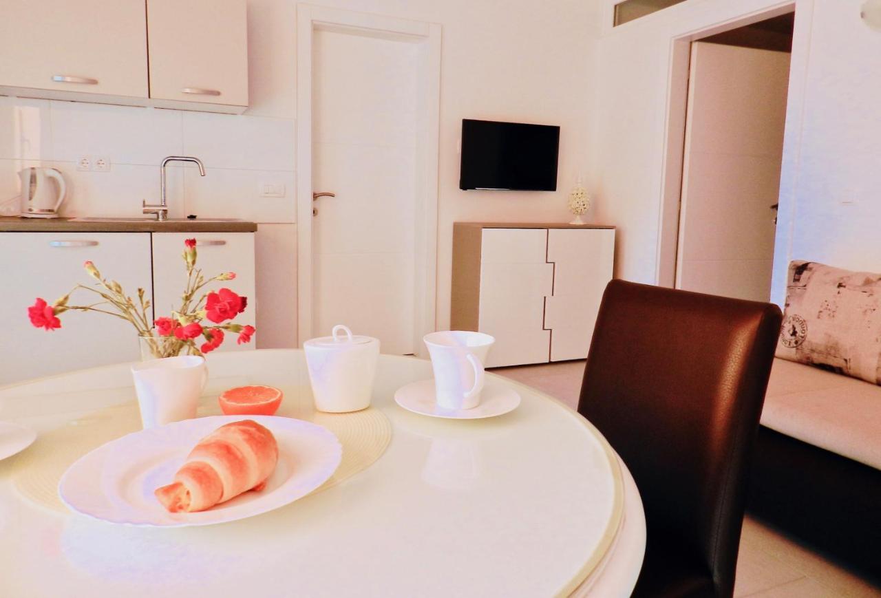 Diamant Apartments Baška Voda Extérieur photo